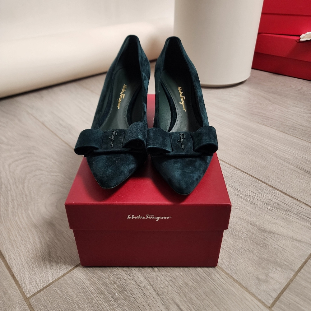 Ferragamo viva pumps - Picture 13 of 16